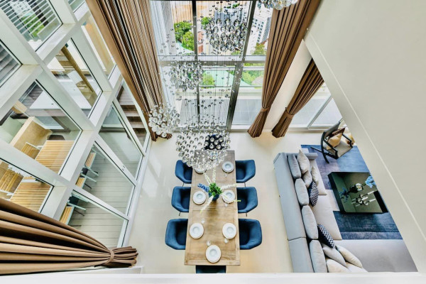 Luxury 4 bedrooms corner duplex close Jomtien Beach