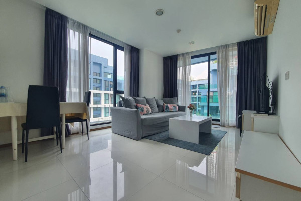 Acqua. Corner 1 bedroom apartment near the beach Jomtien