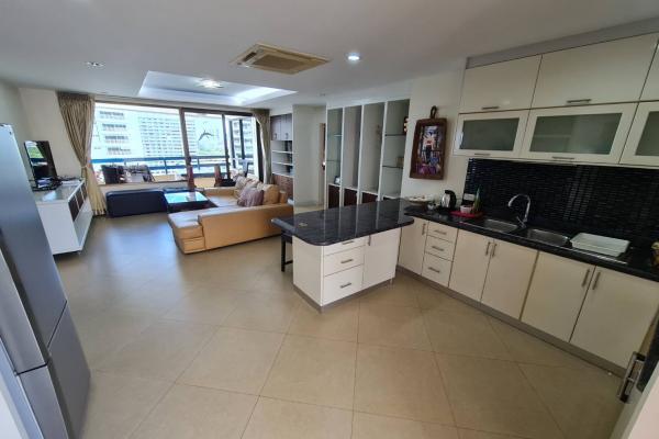 Jomtien Plaza condotel. 2 bedrooms apartment near the beach. 17th floor