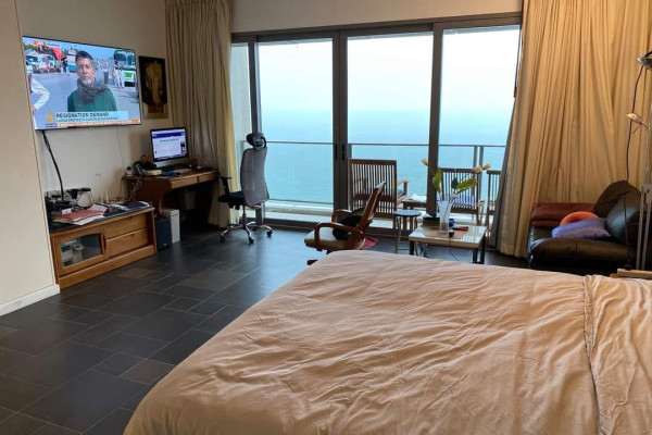 Northpoint. Studio in a high-rise status complex with a private beach. 20 floor. Sea view