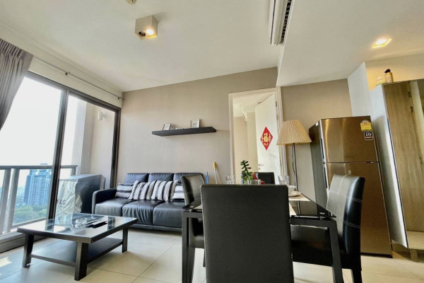 Unixx South Pattaya. 2 bedrooms on the high floor with sea view. Pratumnak