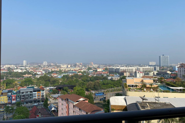 Unixx. 1 bedroom apartment. Pratumnak