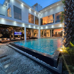 Spacious 8-bedroom villa with an excellent location. Green residence village