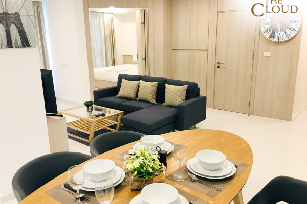 1 bedroom apartment near the beach. The Cloud.  6-12 months: 18,000 baht per month
