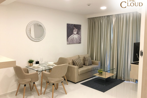 1 bedroom near the beach. The Cloud. 6-12 months: 18,000 baht per month