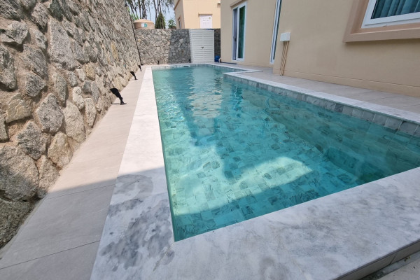 Pool House with 4 bedrooms in Censiri home Krating Lai (Lily Pool Villa)