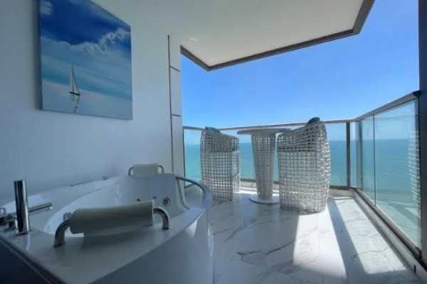 Copacabana Jomtien Beach. Corner 2 bedrooms in newest luxury project. Sea view. 49th floor