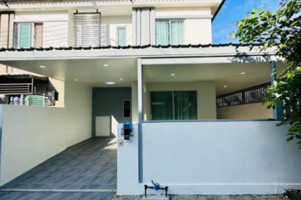 Pruksa Village. Two-story 3 bedrooms house in East Pattaya