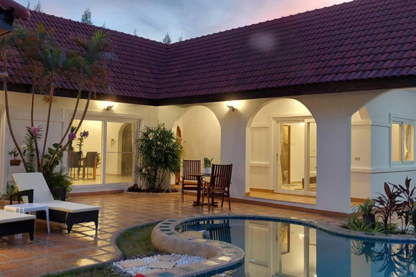 Nirvana pool villa 1. Pool villa with 4 bedrooms. Soi Thung Klom Tan Man 4