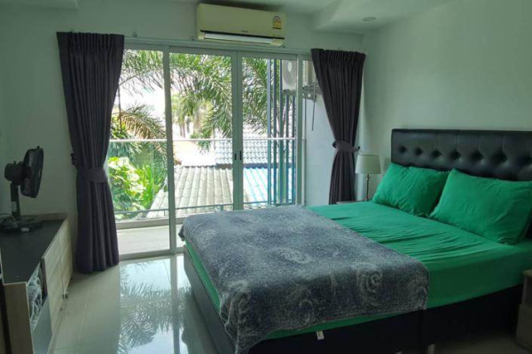 Sea Saran Condo. Studio just 700 meters from Bang Saray beach. 7,500 THB per month (year contract)