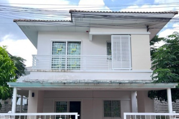 3 bedroom house in village in Jomtien. Chaiyaphruek 2. The Green Park Village