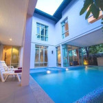Nagawari village. 5 bedrooms Pool villa in Na Jomtien
