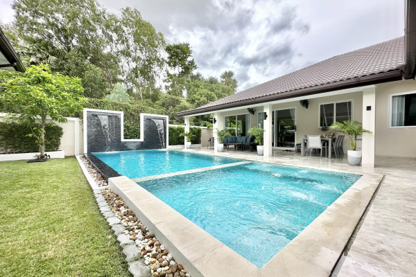 Modern style one-storey 6 bedrooms house with swimming pool - Huay Yai. Garden Ville 5