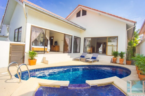 3 Bedroom Pool Villa at Jomtien. Adare Gardens 3, Soi Chaiyapruk 3.