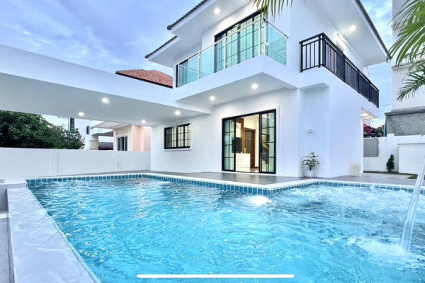 TW Village, Wanasin. 4 bedrooms Pool Villa. Soi Pornprapanimit 16 (Soi Siam Country Club)