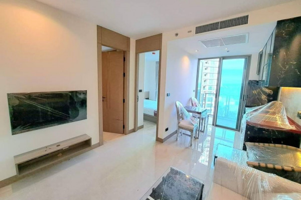 The Riviera Ocean Drive. 1 bedroom apartment, 9th floor, sea view