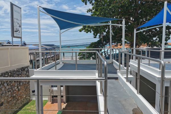 2 bedrooms beach house at Bangsaray. Sea view