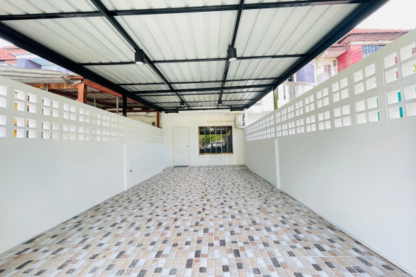 Parkville Village. 2-story 2 bedrooms townhouse