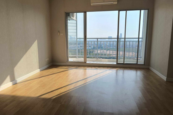 1 bedroom apartment in a high-rise condominium. 20th floor. Unicca Pattaya Condo