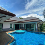 Baan Dusit Pattaya Lake. 3 bedrooms Pool House. Huai Yai