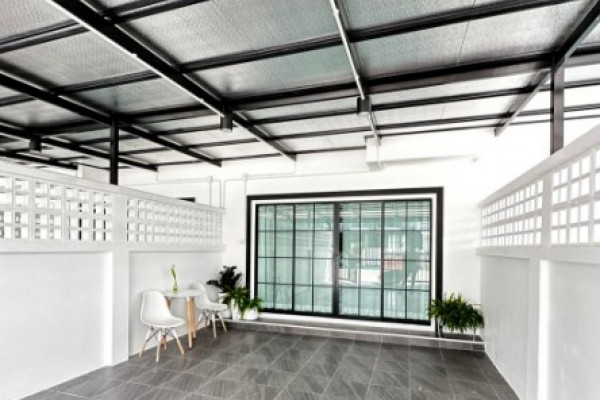 Rattanakorn Village 18. 2-story 2 bedrooms townhome, modern style