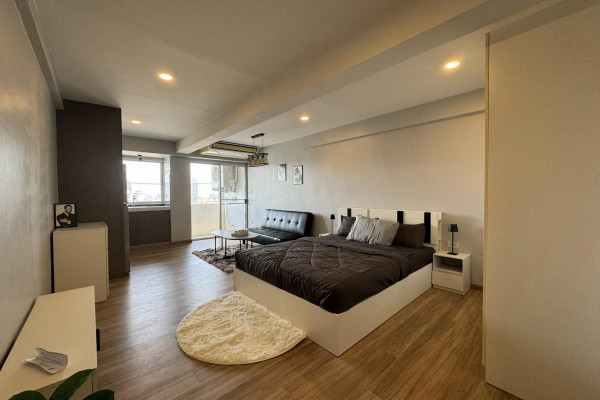 Pattaya Pad Condo. Studio in the heart of Pattaya, near the sea. 10th floor. Urgent sale!