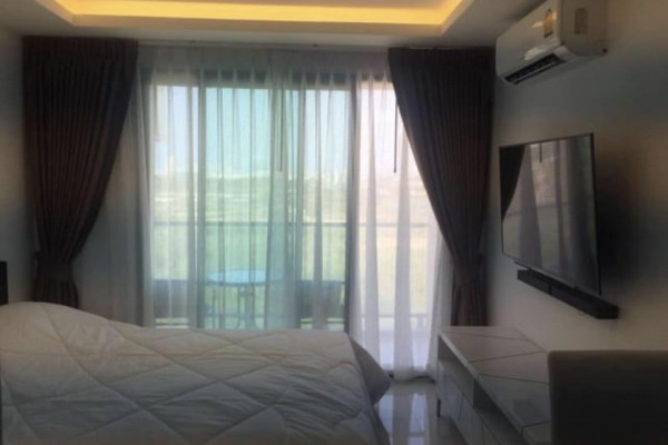 Studio near the beach. 8th floor. Laguna Beach Resort 3 - The Maldives