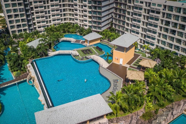 Laguna Beach Resort 3 - The Maldives